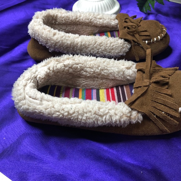 ๐dearfoams Comfy Slippers with Suede upper Medium 7/8 - Picture 2 of 8